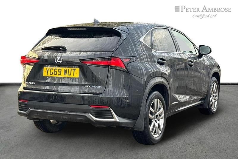 Used Lexus NX300h 194 HP (142 kW) 2019 Black SUV