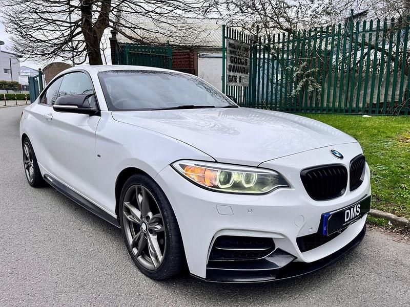 Used BMW M235 Comfort Edition 2015 White Coupe
