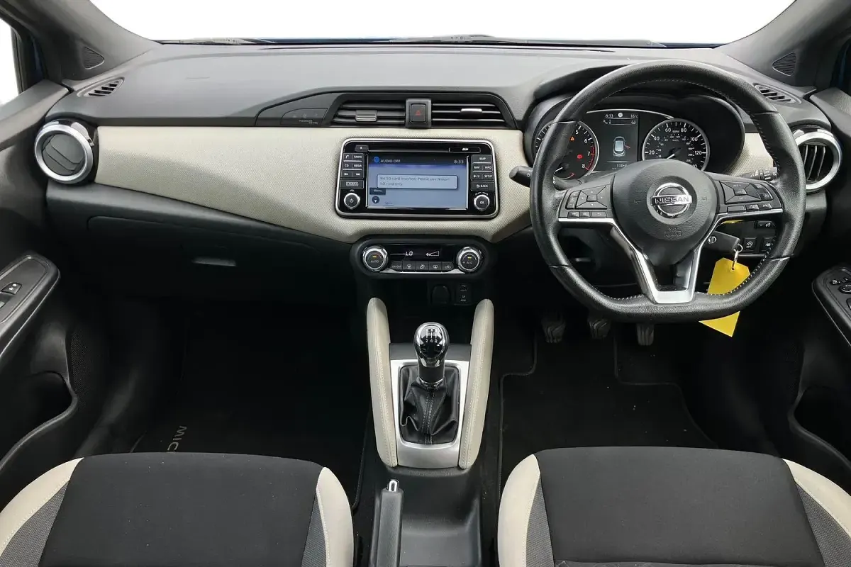 Used Nissan Micra N-Connecta 90 HP (66 kW) 2017 Blue Hatchback