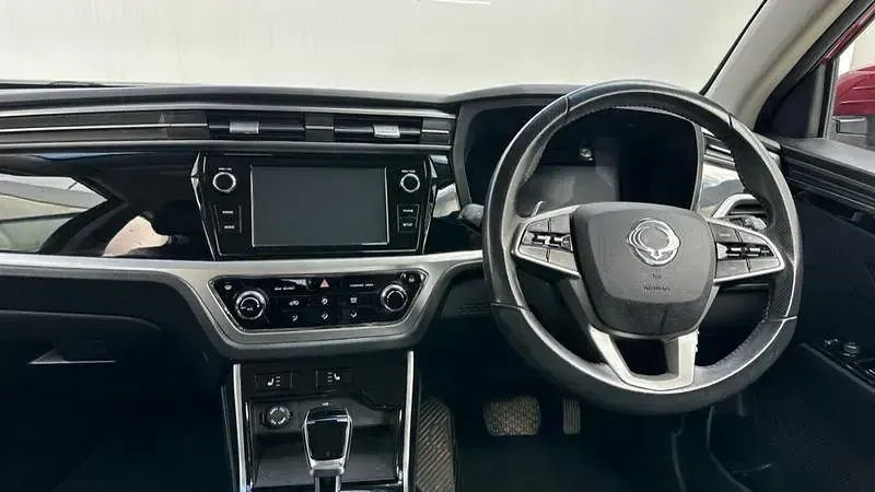 Used SsangYong Korando 163 HP (119 kW) 2023 Red Estate