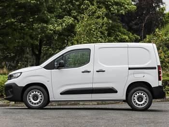 Used Peugeot Partner 131 HP (96 kW) 2026 Solid  ice white MPV