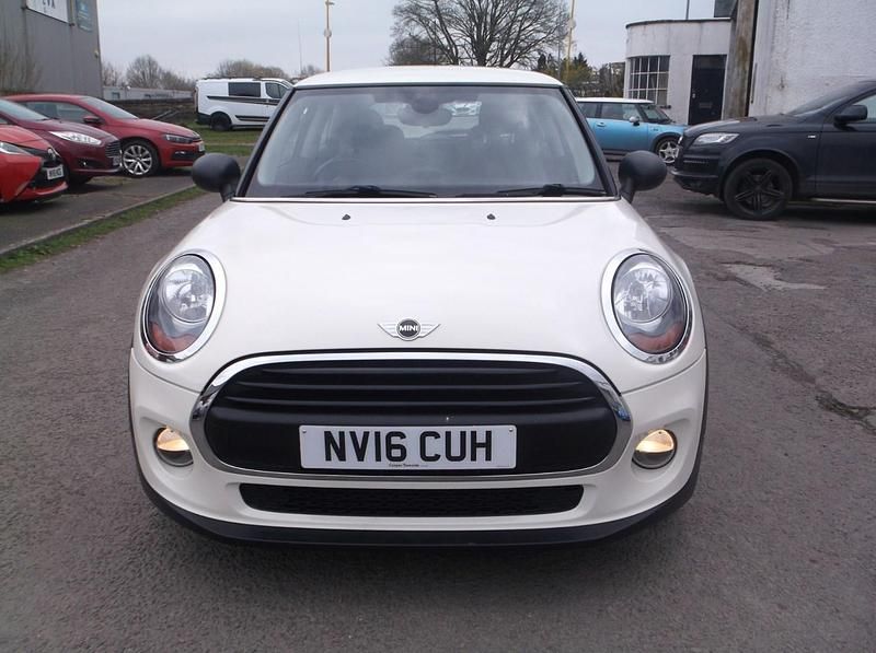 Usado Mini One D Hatch 2016 Blanco Utilitario