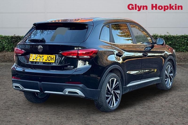 Used MG ZS Trophy 2025 Black Hatchback