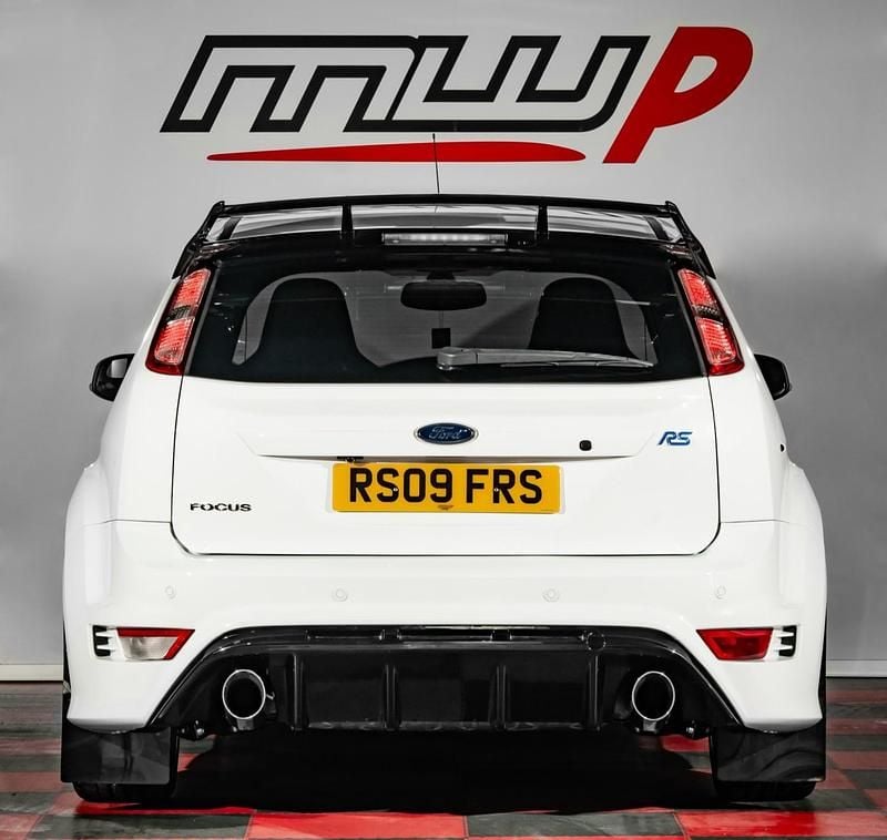 Used Ford Focus RS 2009 White Hatchback