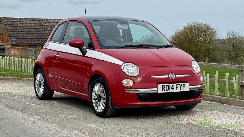 Used Fiat 500 Lounge 2014 Red Hatchback