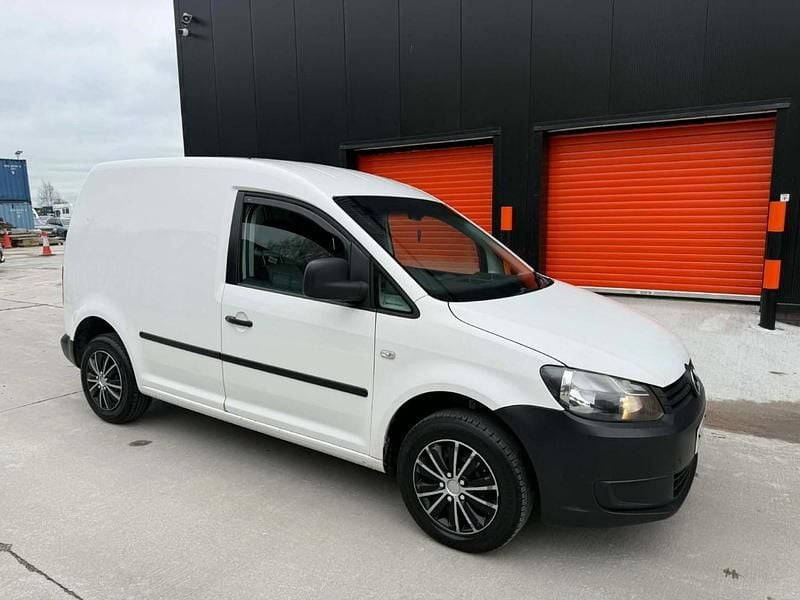 Used VW Caddy 102 HP (75 kW) 2013 White MPV