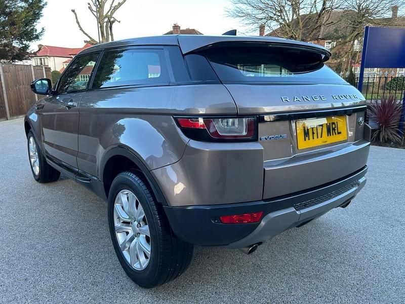 Used Land Rover Range Rover evoque SE 150 HP (110 kW) 2017 Brown Coupe