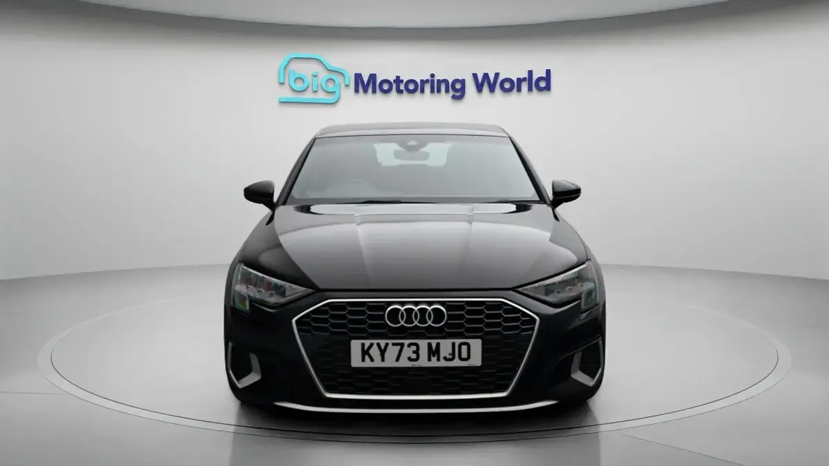 Used Audi A3 Sportback e-tron Sport 201 HP (147 kW) 2023 Black Hatchback