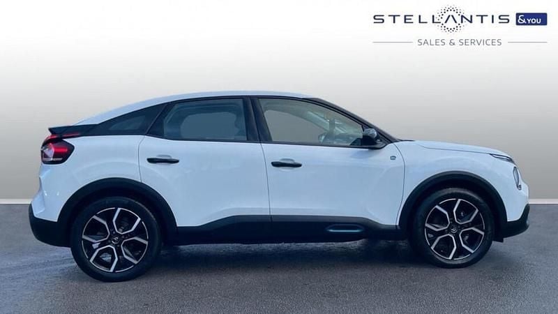 Used Citroën e-C4 100 kW (136 HP) 2021 White Hatchback