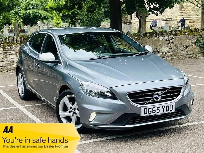 Grey Used 2015 Volvo V40 R-Design Estate | £9,990 (Fair price) - Image 1/4