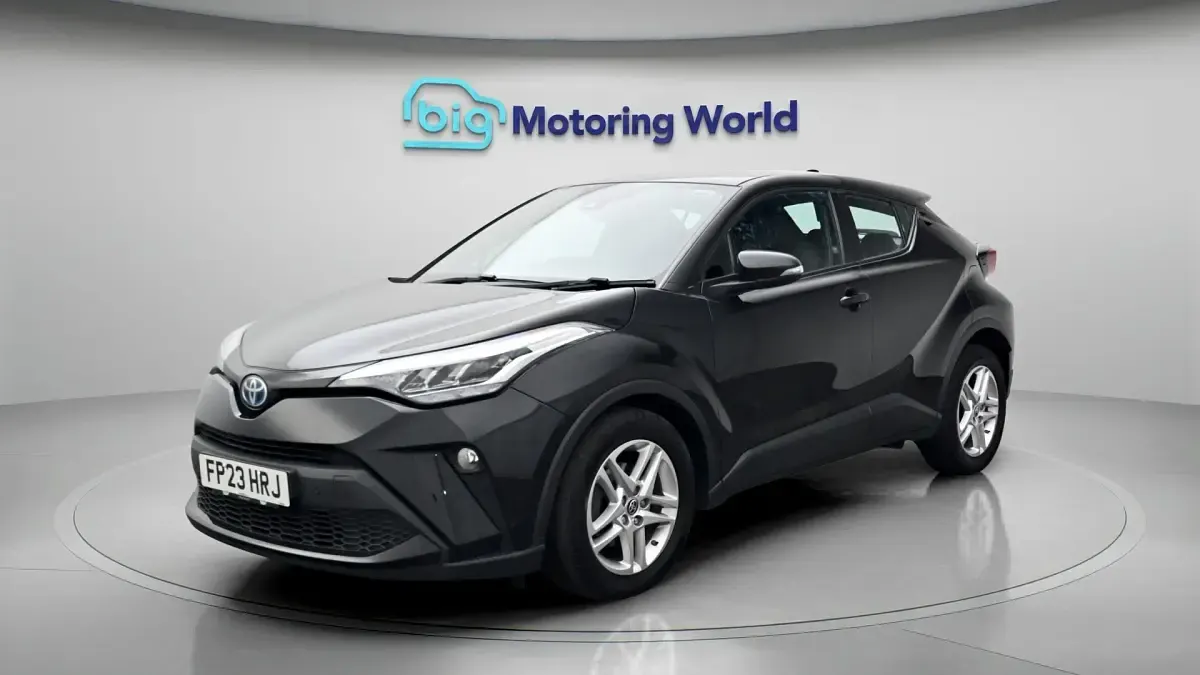 Used Toyota C-HR 122 HP (89 kW) 2023 Black SUV