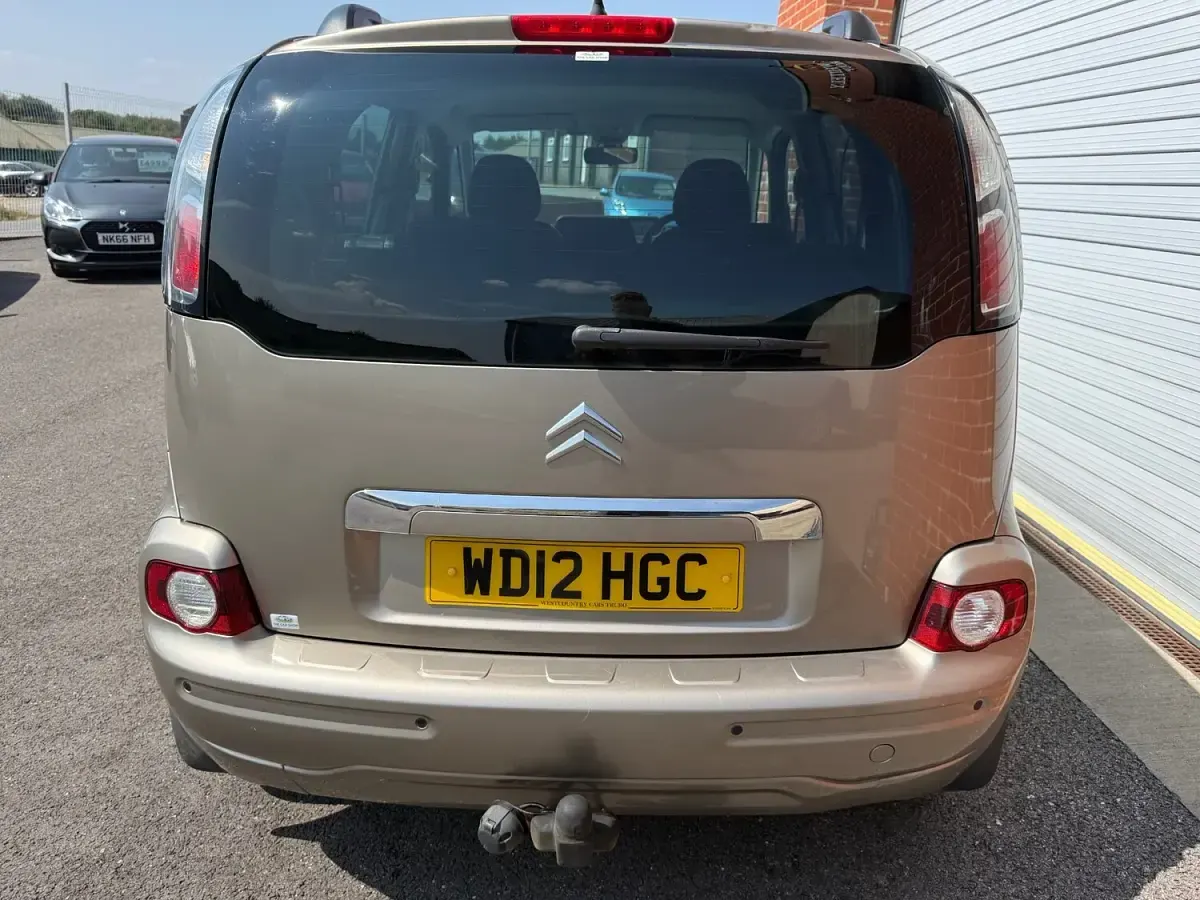 Used Citroën C3 Picasso Exclusive 2012 Beige MPV
