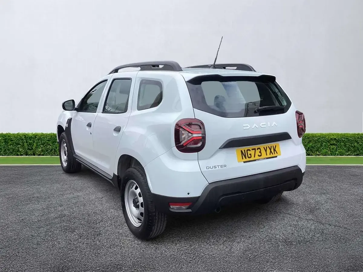 Used Dacia Duster Essentiel 2024 White SUV