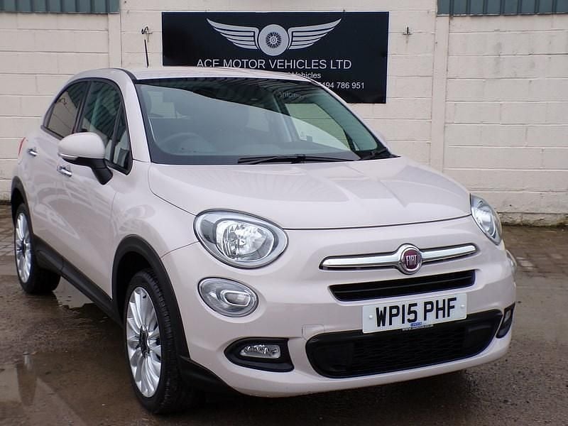 Art grey Used 2015 Fiat 500X Pop Star SUV | £5,750 (Fair price) - Image 1/4