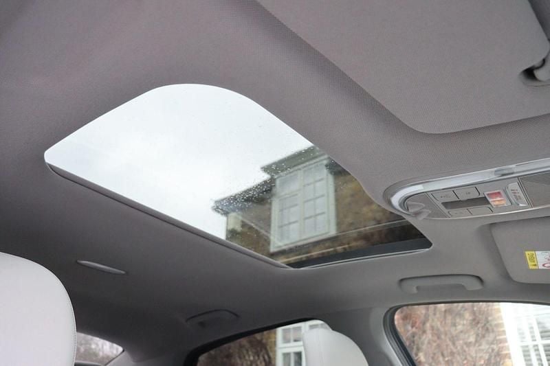 Used Hyundai Ioniq 6 Ultimate 167 kW (228 HP) 2025 Black Sedan