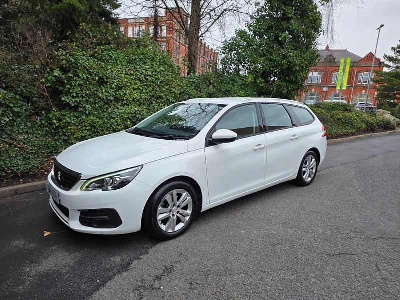 Used Peugeot 308 Active 2018 White Estate