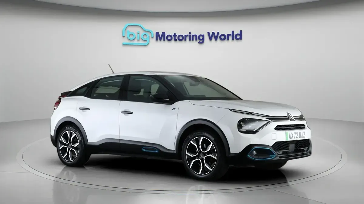 Used Citroën e-C4 100 kW (136 HP) 2023 Hatchback