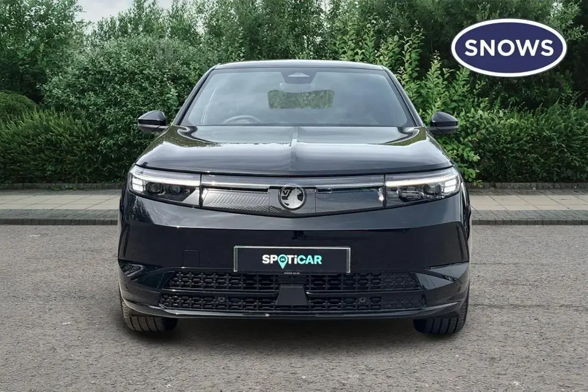 Used Vauxhall Grandland 156 kW (213 HP) 2025 Black SUV