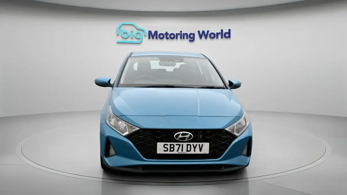 Used Hyundai i20 SE 100 HP (73 kW) 2022 Blue Hatchback