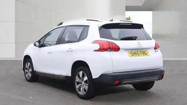 Used Peugeot 2008 Allure 92 HP (67 kW) 2015 White SUV