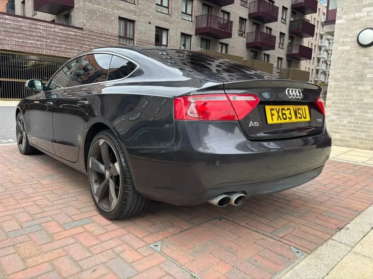 Used Audi A5 Comfort 2013 Grey Coupe