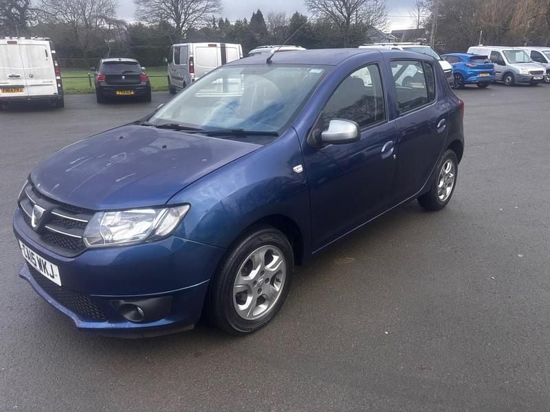 Used Dacia Sandero Lauréate 2015 Blue Hatchback