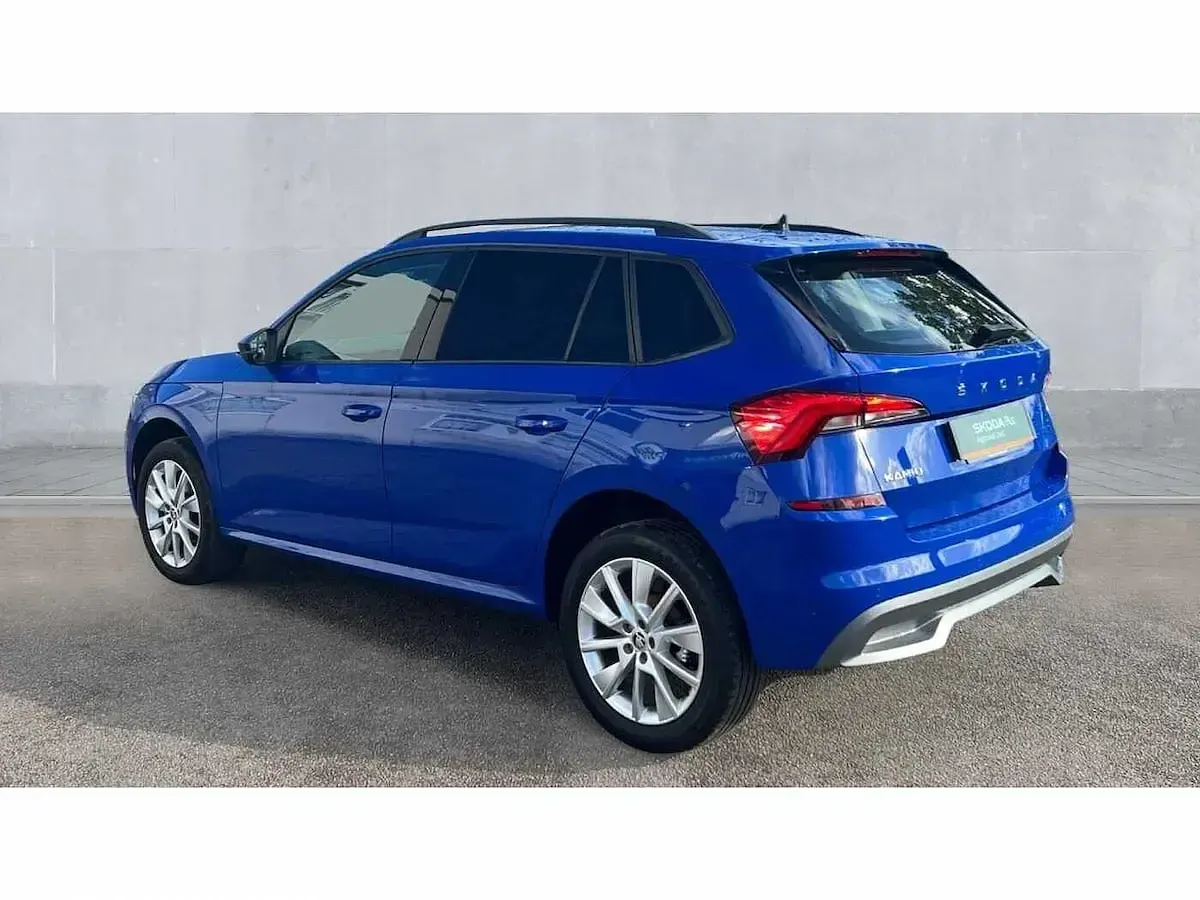 Used Skoda Kamiq SE 95 HP (69 kW) 2023 Energy blue SUV