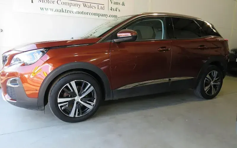 Used Peugeot 3008 Allure 131 HP (96 kW) 2020 Bronze SUV