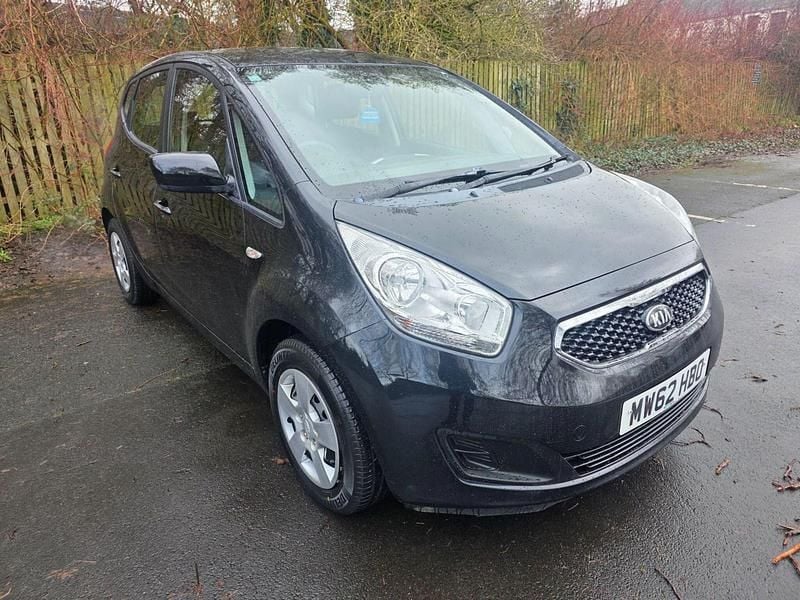 Used Kia Venga 89 HP (65 kW) 2013 Black Hatchback