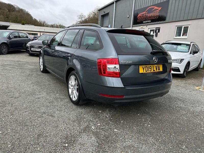 Used Skoda Octavia SE L 150 HP (110 kW) 2019 Grey Estate