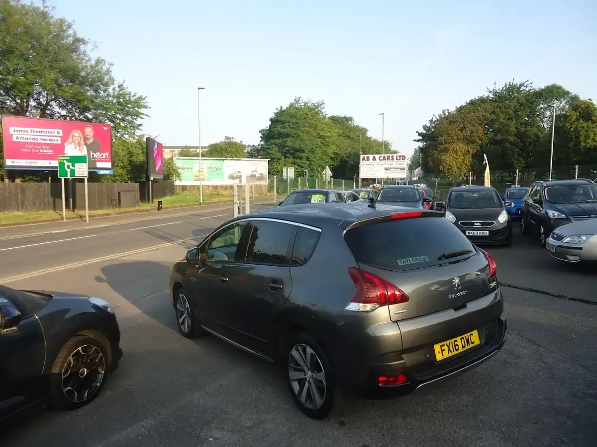 Used Peugeot 3008 Allure 2016 Grey Hatchback