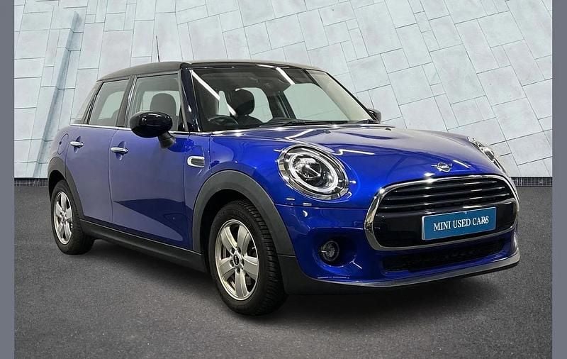 Blue Used 2020 Mini Cooper Classic Hatchback | £15,500 (Good price) - Image 1/4