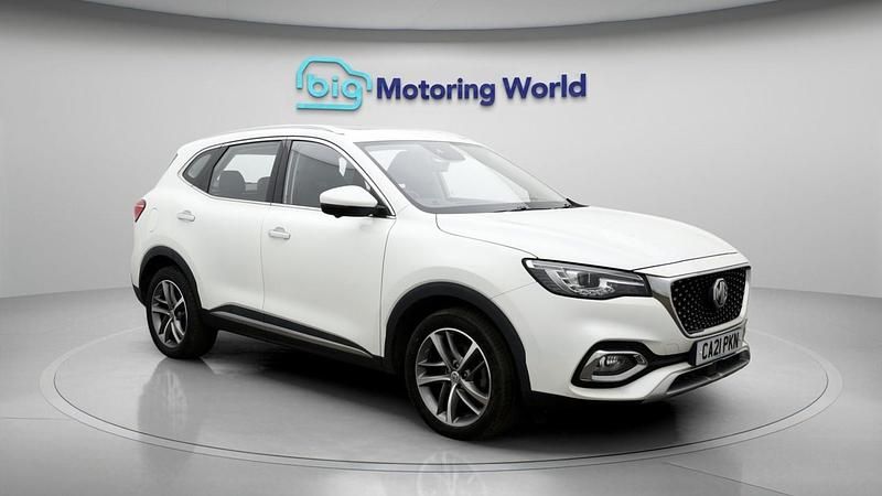 Used MG HS Exclusive 255 HP (187 kW) 2021 White SUV