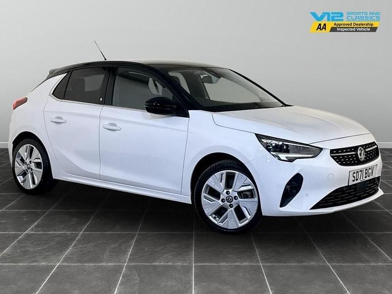 White Used 2021 Vauxhall Corsa-e Elite Hatchback | £9,995 (Fair price) - Image 1/2