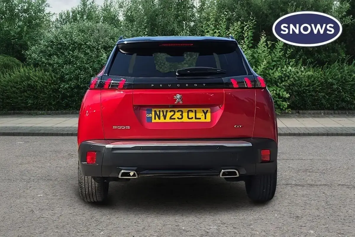 Used Peugeot 2008 GT 131 HP (96 kW) 2023 Red SUV