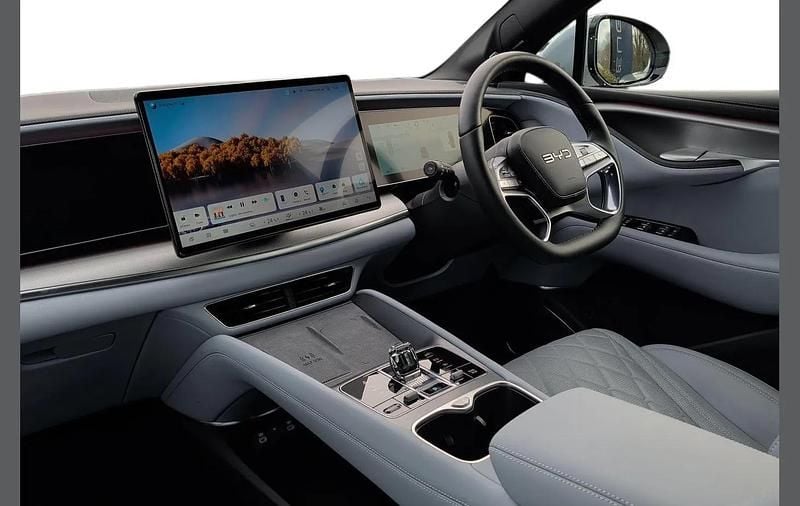 Used BYD Sealion 7 389 kW (530 HP) 2025 Grey SUV