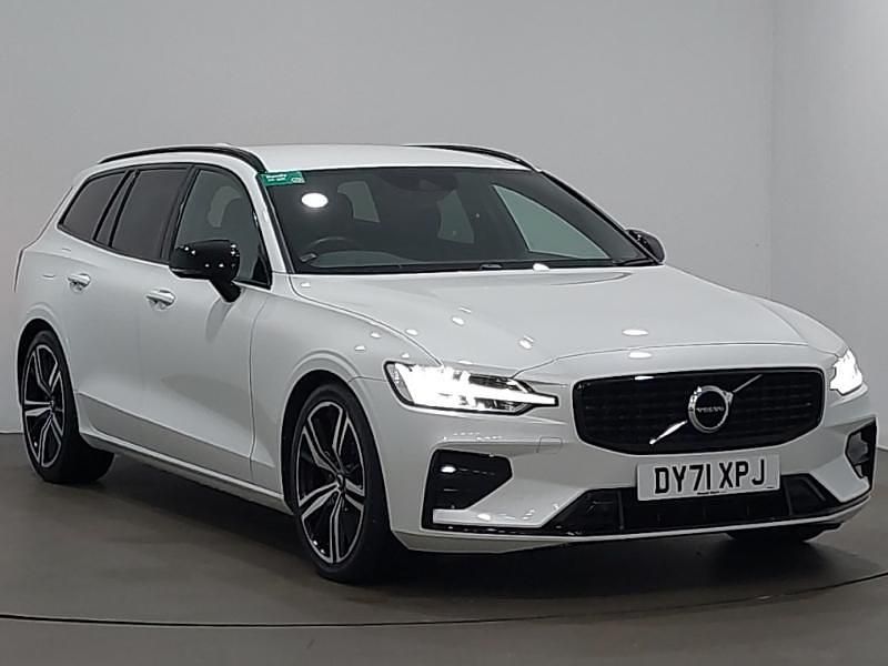White Used 2021 Volvo V60 R-Design Estate | £27,298 (Fair price) - Image 1/4