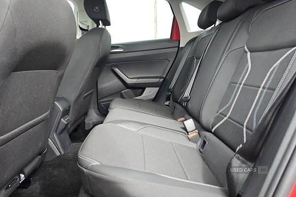 Used VW Taigo Style 110 HP (80 kW) 2023 Red SUV