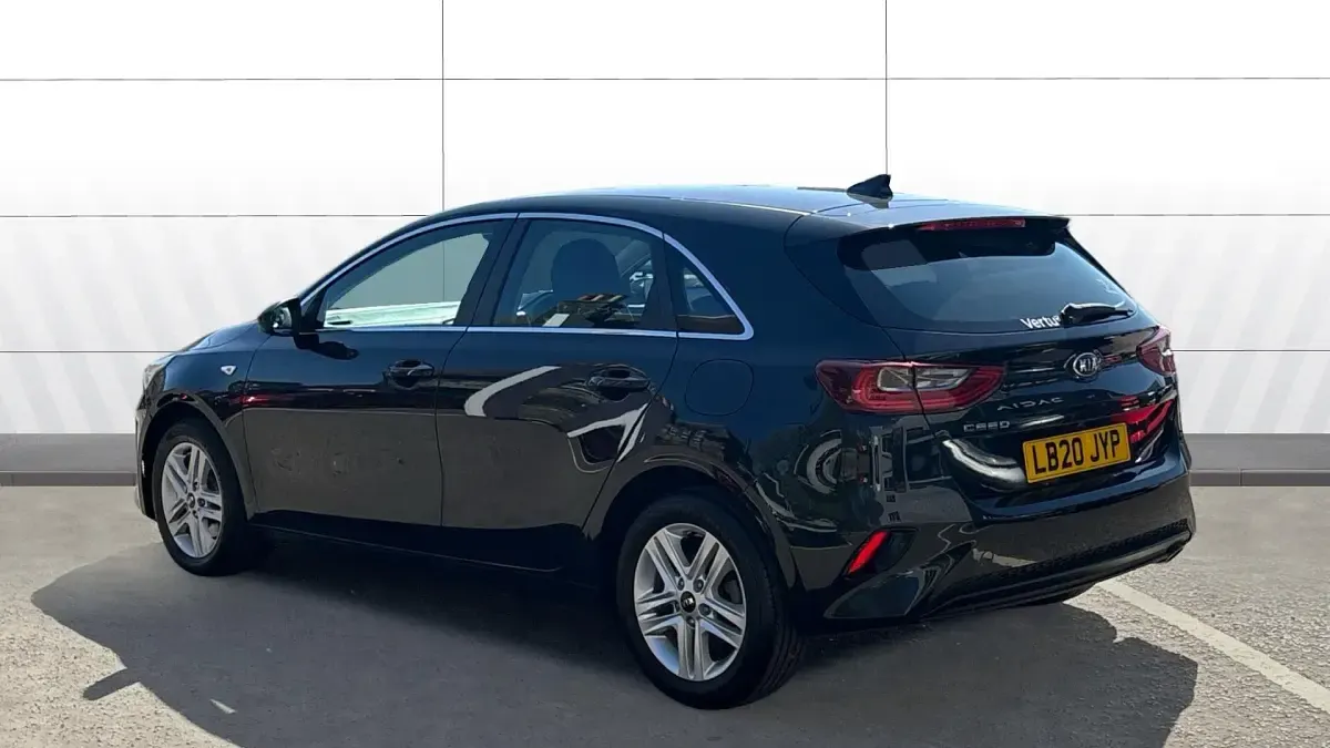 Używany Kia Ceed 118 KM (86 kW) 2007 Hatchback
