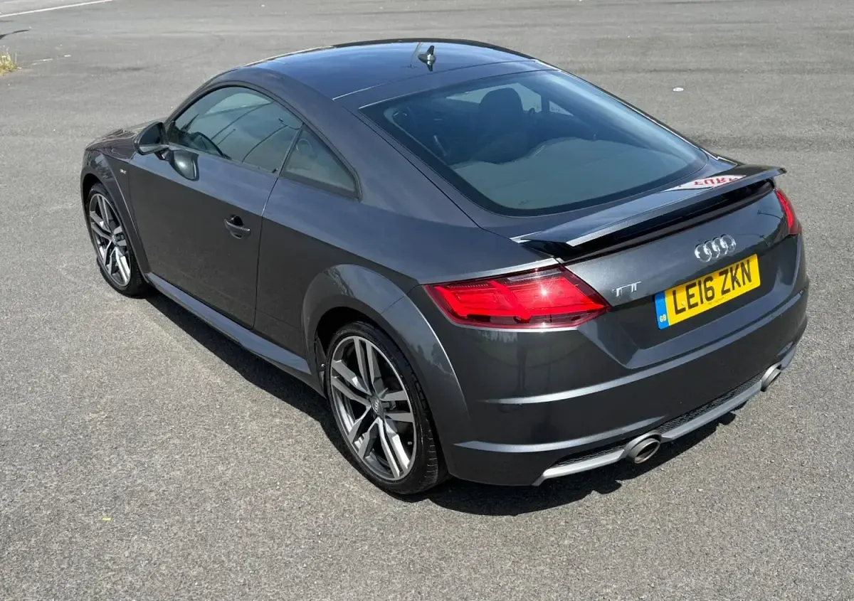 Used Audi TT S-Line 180 HP (132 kW) 2016 Grey Coupe