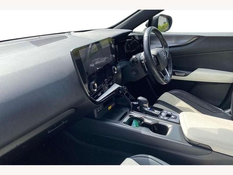 Used Lexus NX450h+ Sport Line 306 HP (225 kW) 2022 Green SUV