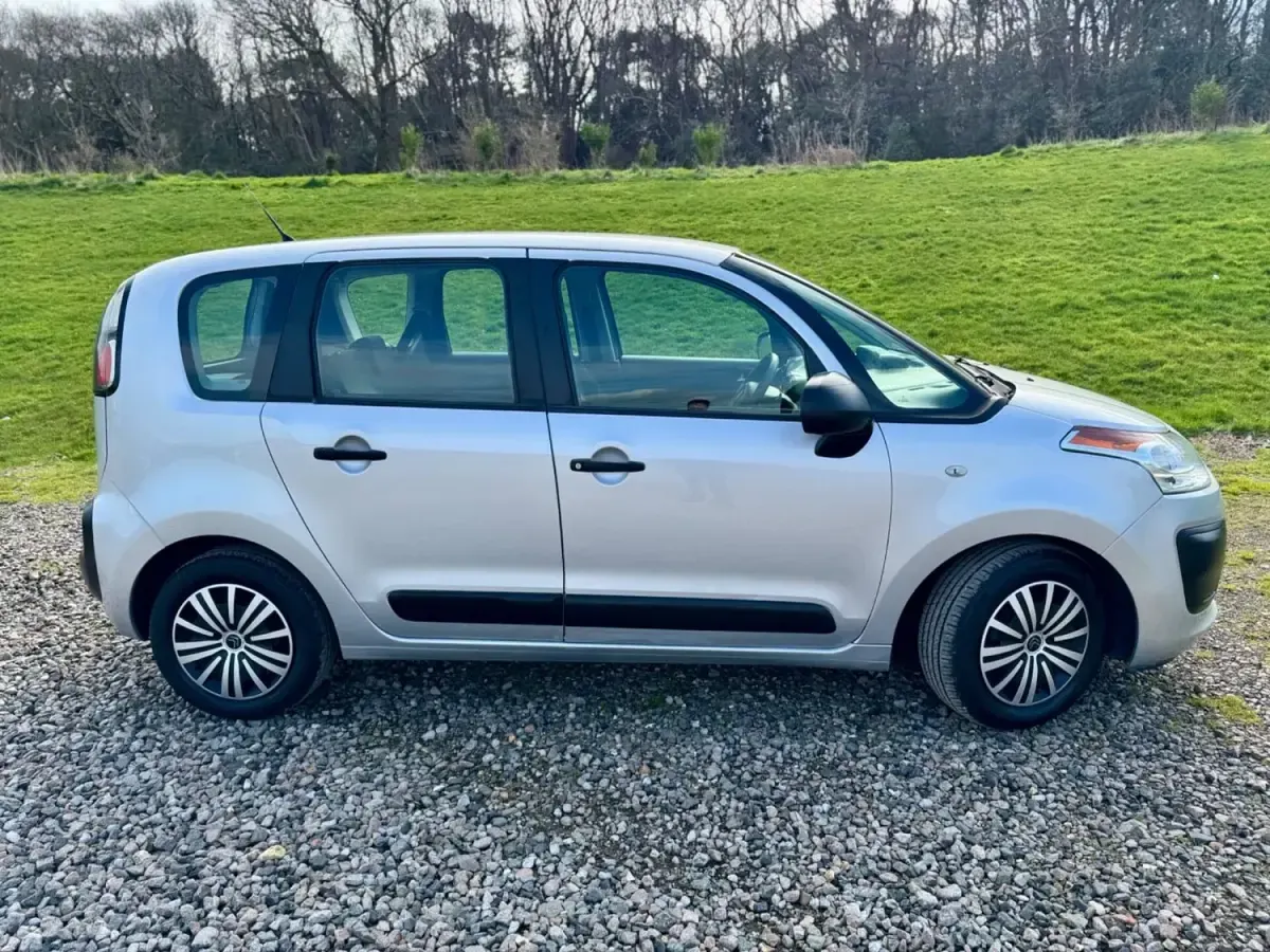 Usado Citroën C3 Picasso 2012 Prateado Monovolume