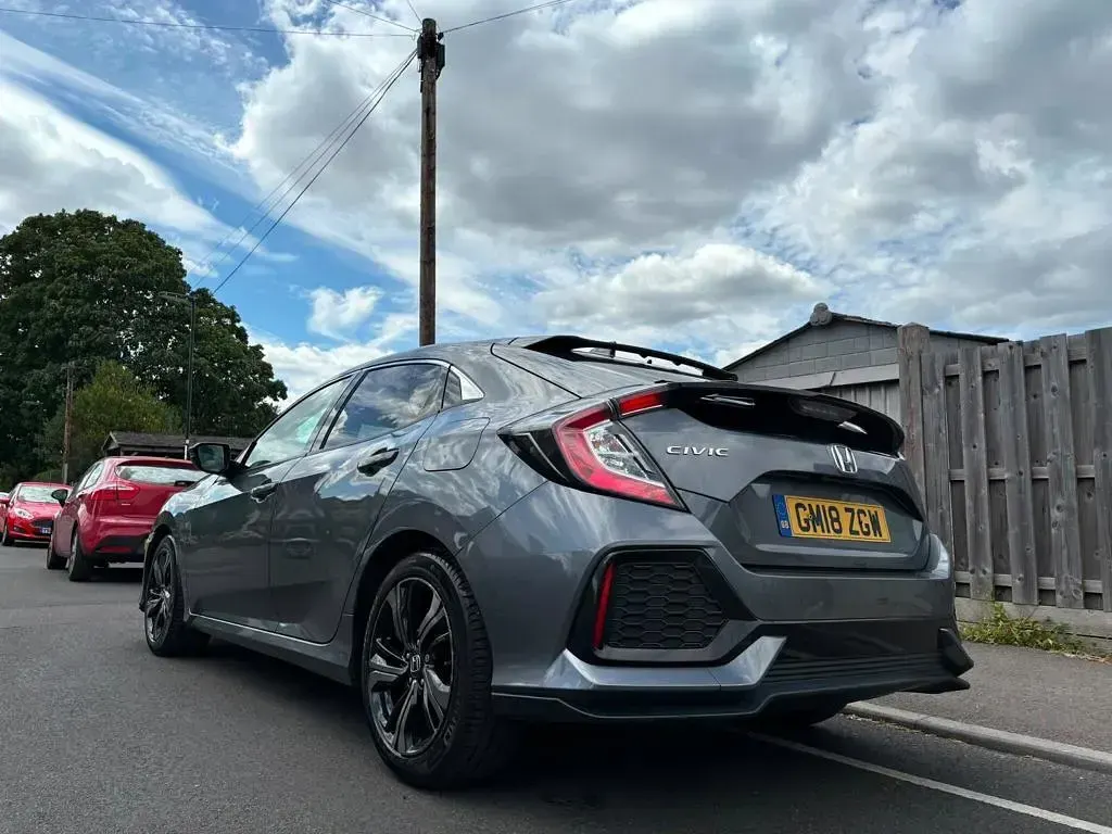 Used Honda Civic SR 2018 Grey Hatchback
