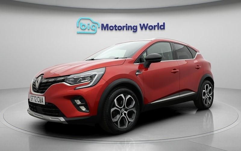 Second-hand Renault Captur Techno 143 CP (105 kW) 2023 Roșu SUV