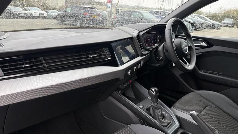 Used Audi A1 S-Line 116 HP (85 kW) 2025 Blue SUV