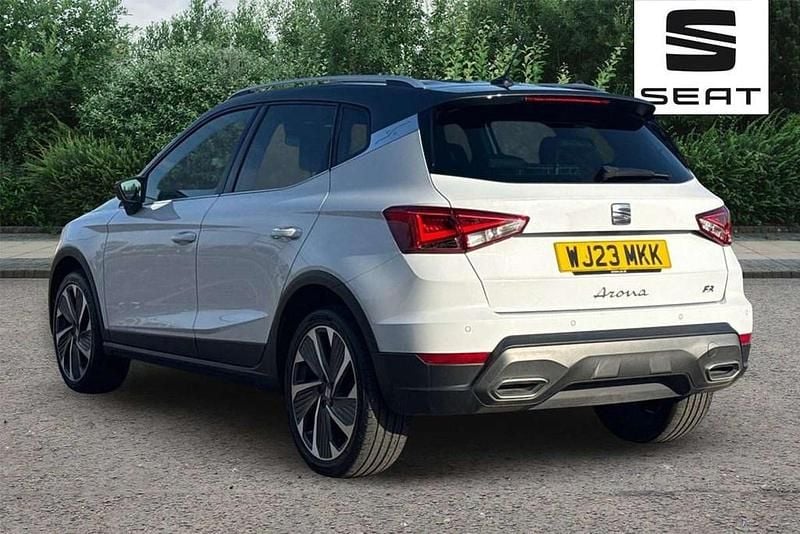 Used Seat Arona FR 110 HP (80 kW) 2022 White SUV