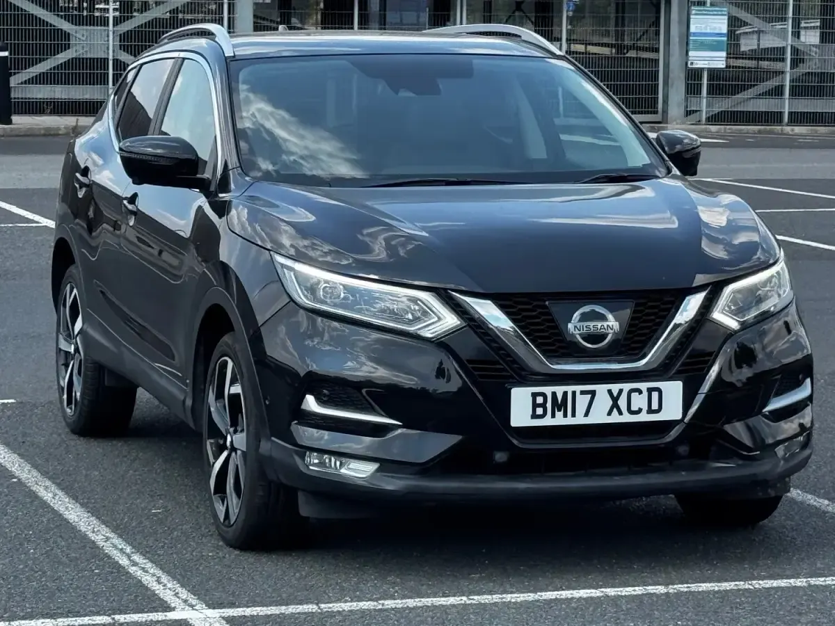 Used Nissan Qashqai Tekna 2017 Black SUV
