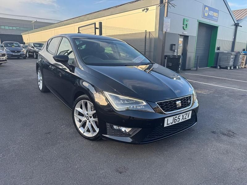 Black Used 2015 Seat Leon FR Hatchback | £7,850 (Fair price) - Image 1/4