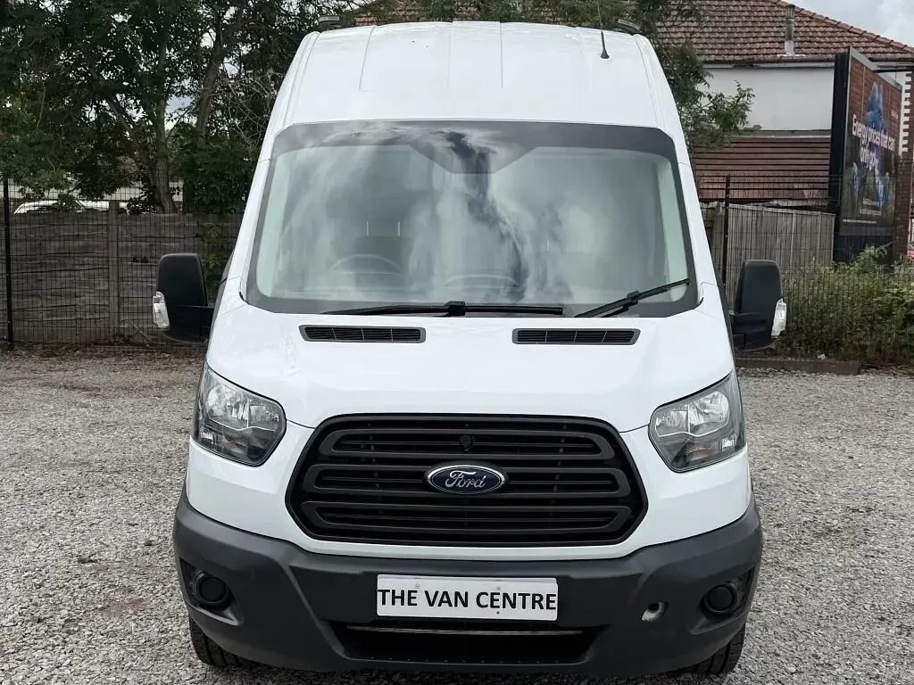 Used Ford Transit 130 HP (95 kW) 2019 White Van