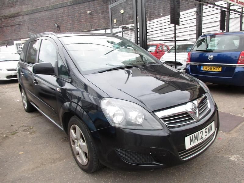 Used Vauxhall Zafira 115 HP (84 kW) 2012 Black MPV